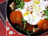 Ricetta Insalata di albicocche arrostite, rucola e burrata: facile e raffinata