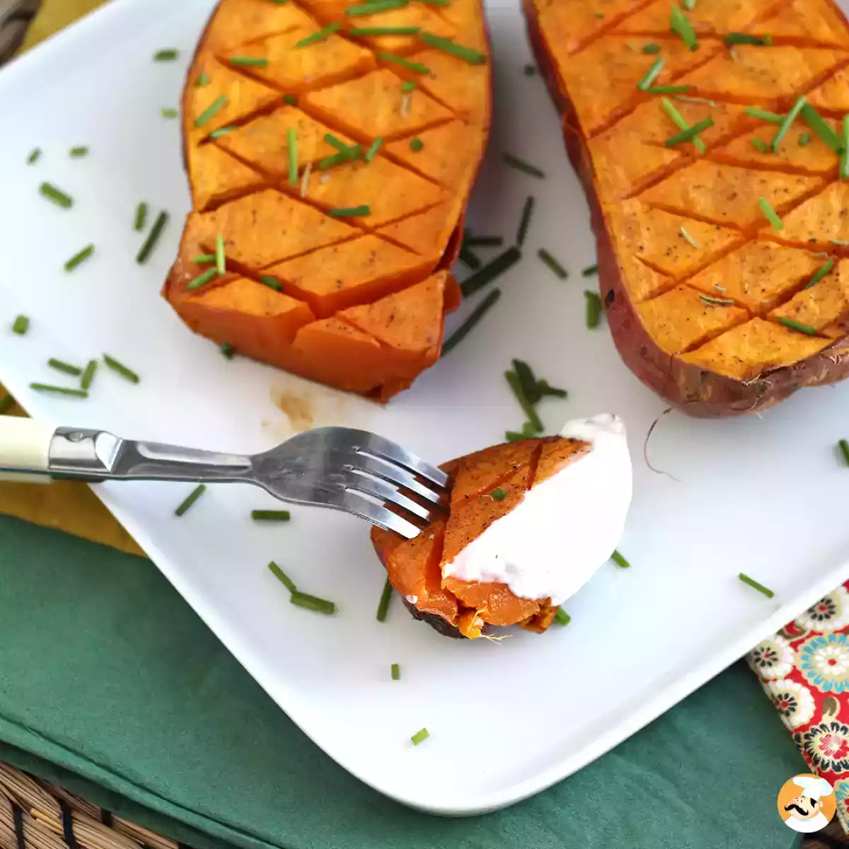 Ricette dietetiche - Patate dolci al forno con salsa allo skyr