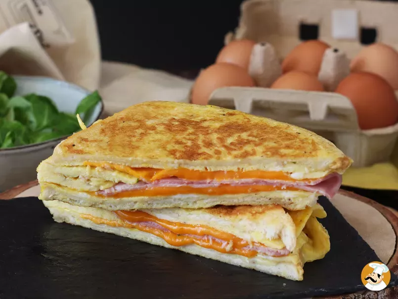 Cena economica - Frittata Sandwich (Egg sandwich hack)