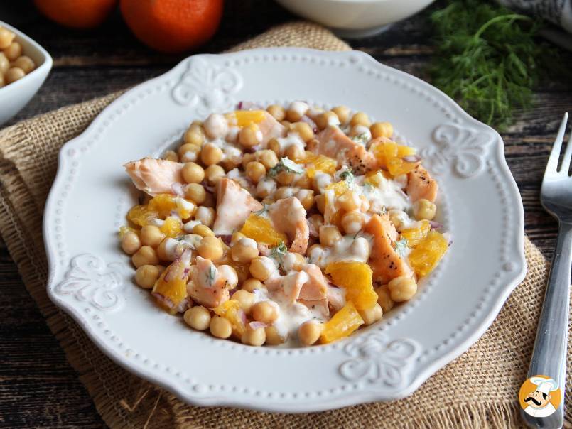 Cena veloce - Insalata di salmone, ceci e arancia