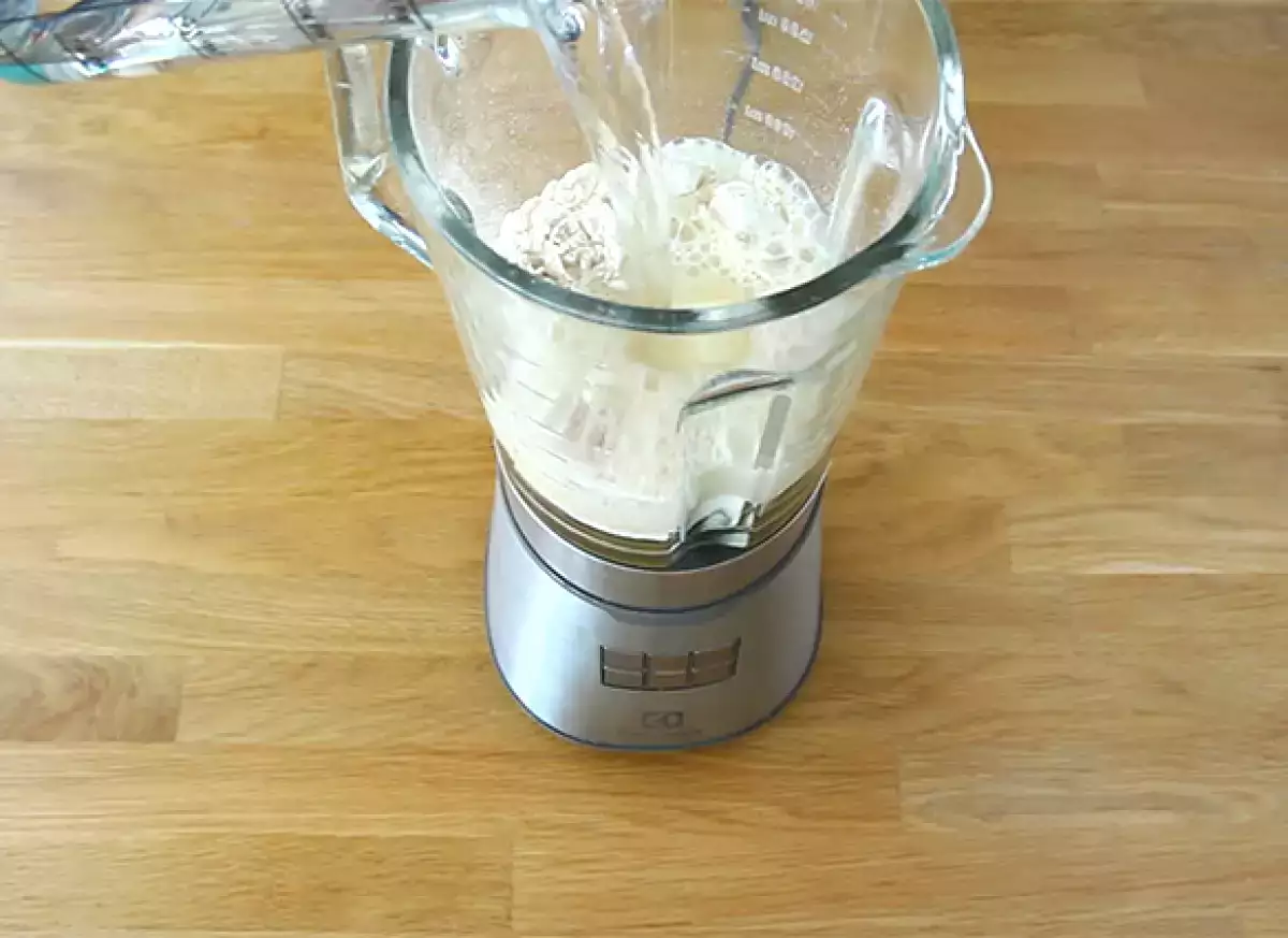 Fase 1: Preparare l’impasto liscio e senza grumi