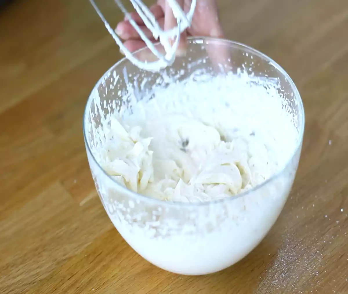 Fase 2: Preparare la crema al mascarpone