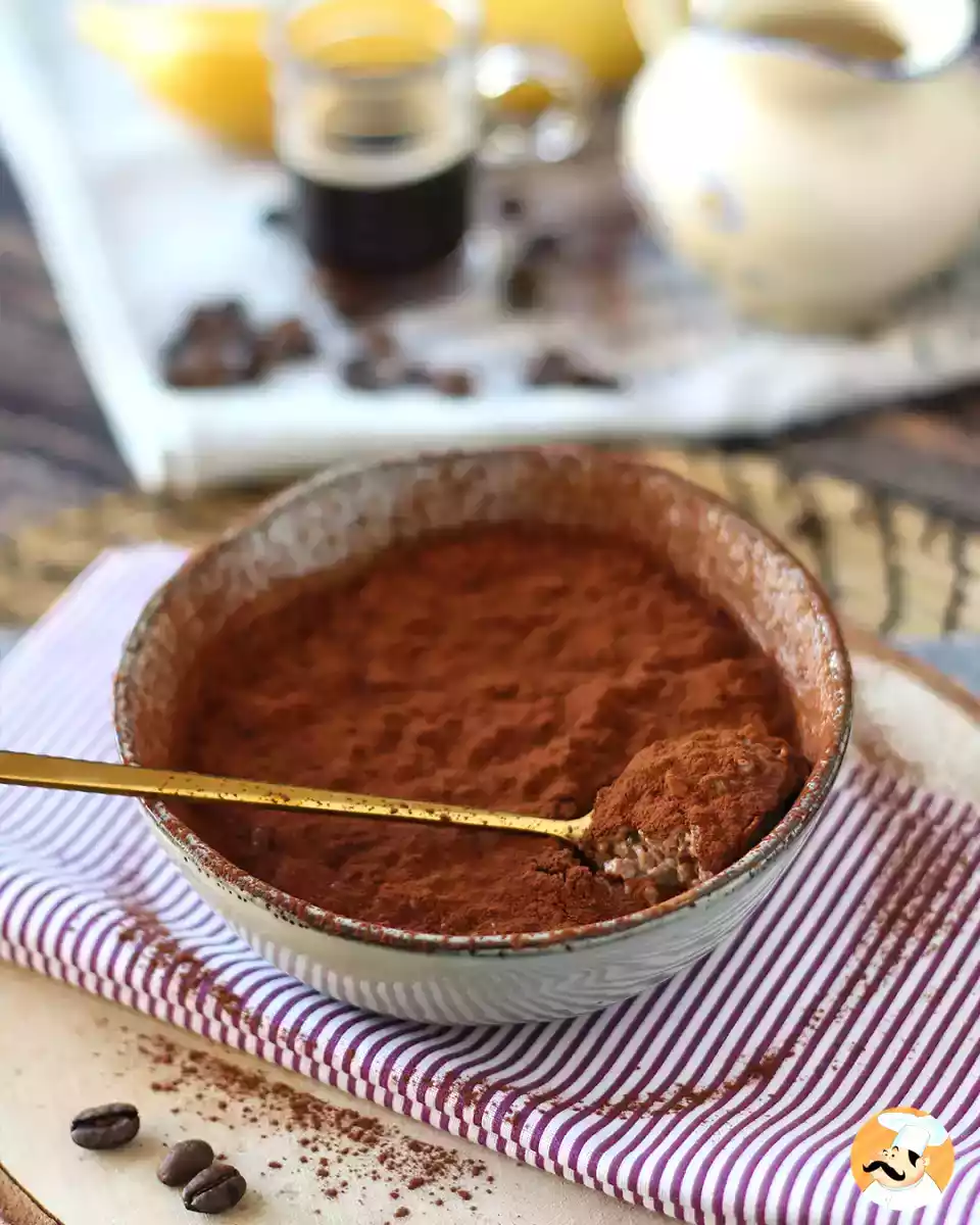 Overnight oat tiramisù