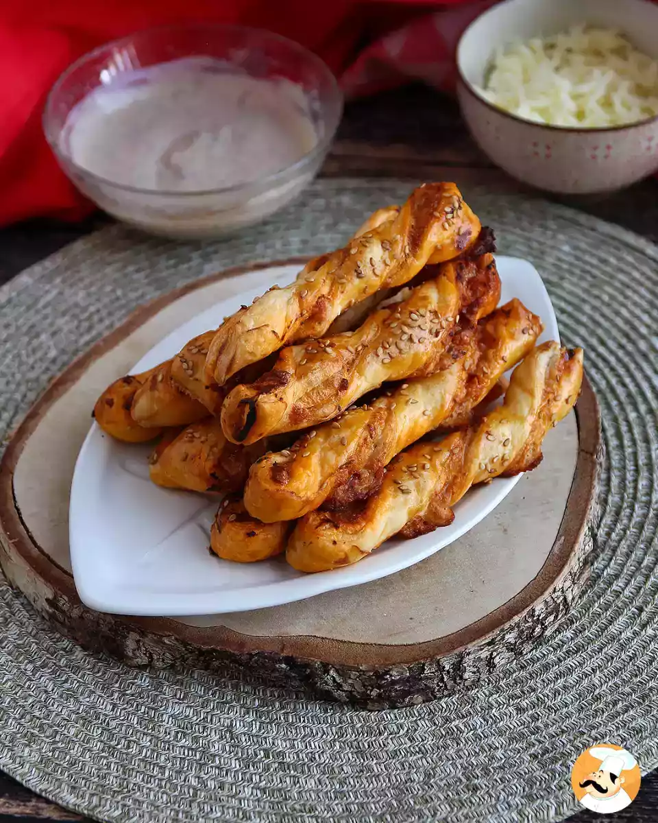 2. Treccine di sfoglia con pesto rosso