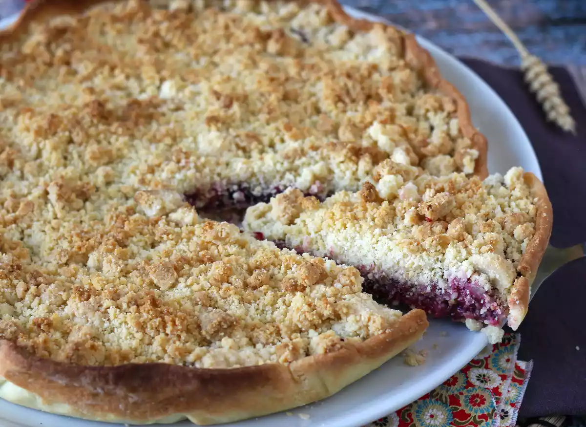 Crumble di fragole: il dolce anti-spreco che conquista tutti