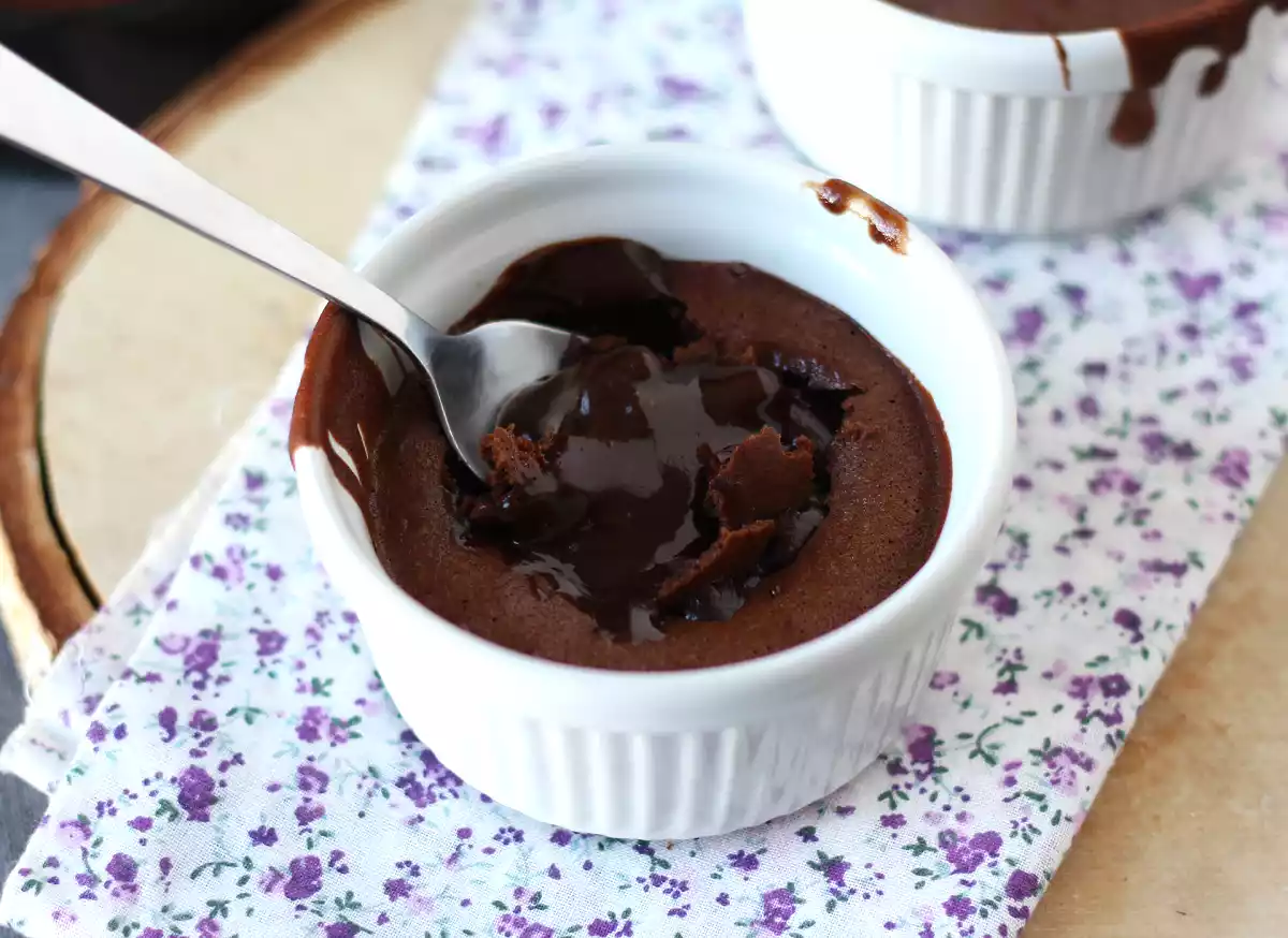 6. Tortini al cioccolato in friggitrice ad aria: la ricetta veloce per riciclare il cioccolato di Pasqua