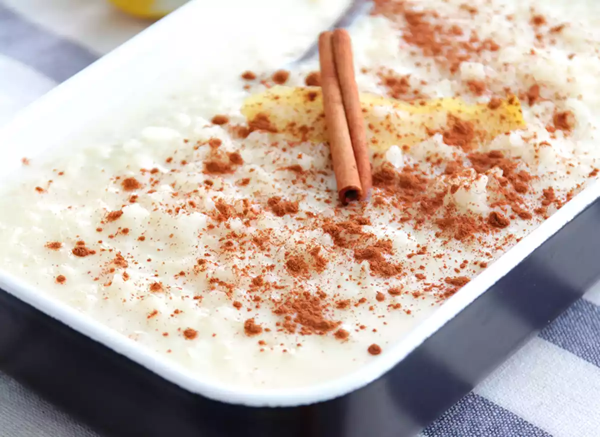 3. Riso al latte speziato: il dolce delle nonne spagnole che profuma di tradizione