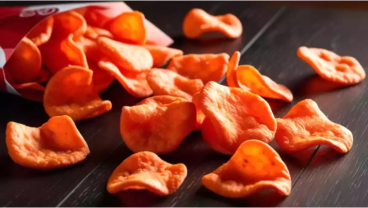 Cheetozard: la patatina più costosa del mondo venduta all'asta per oltre 80.000 dollari!