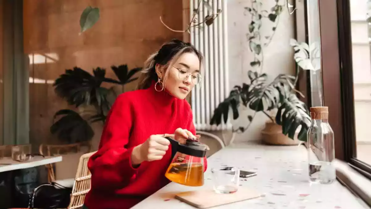 3 infusi per il tuo benessere: energia, leggerezza e relax in una tazza