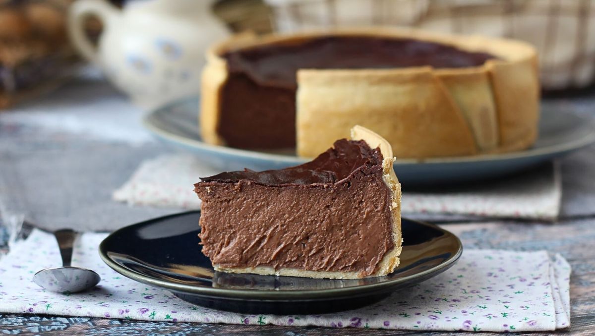 Non sai cosa fare con le uova di Pasqua avanzate? Ecco 6 ricette irresistibili per riciclare il cioccolato!