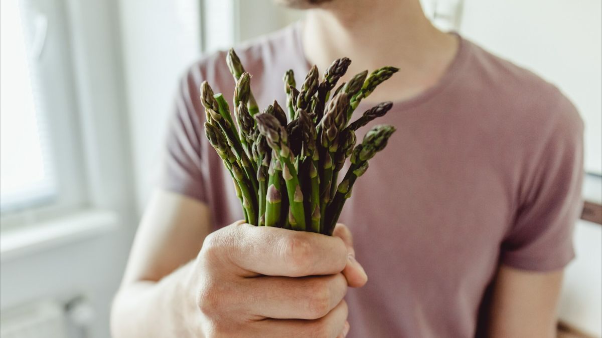 Mangia asparagi per 7 giorni: ecco cosa succederà al tuo corpo!