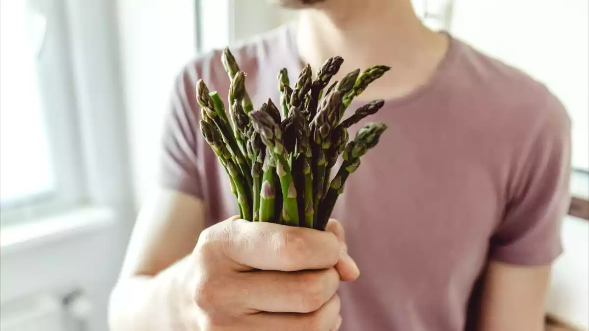 Mangia asparagi per 7 giorni: ecco cosa succederà al tuo corpo!