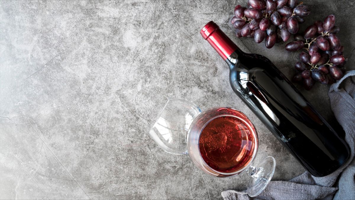 Shock nei calici: vini europei trovati contaminati da pericolosi PFAS