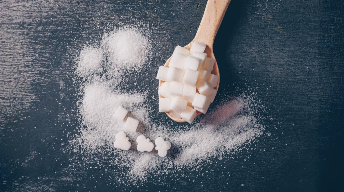 Aspartame: zero calorie, ma qual è l'impatto sulla salute?