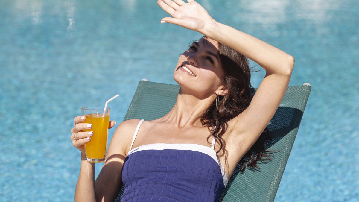 Abbronzarsi in modo sano con questi alimenti che preparano la pelle al sole
