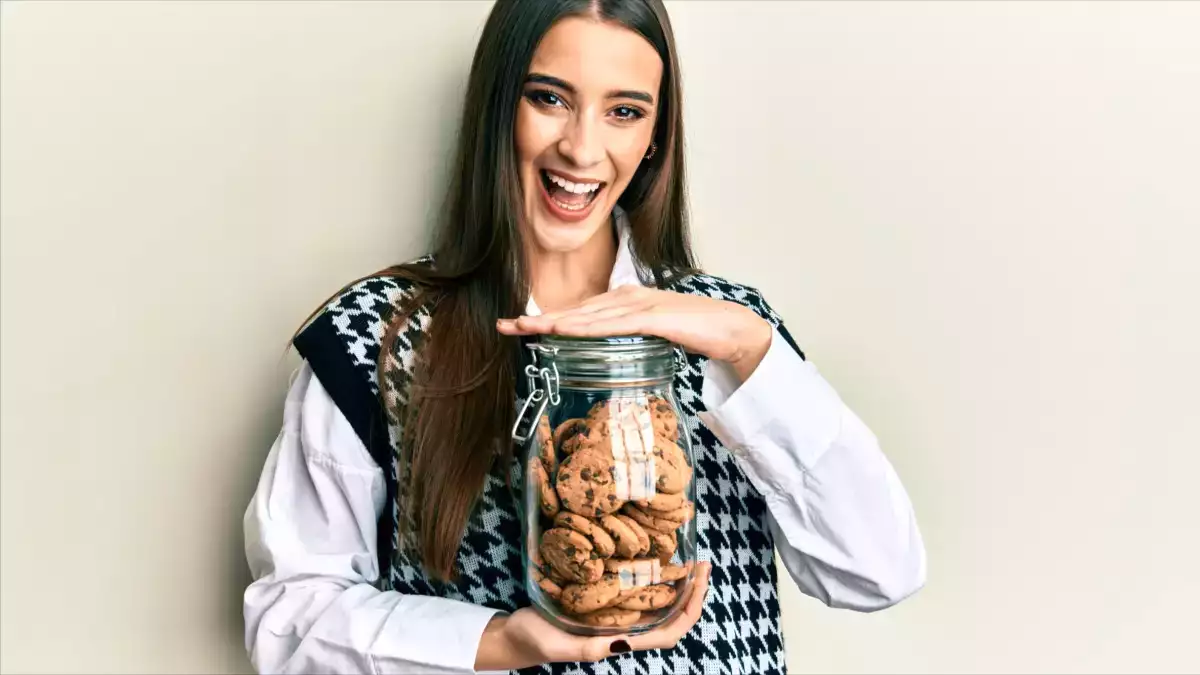 Biscotti molli addio: ecco come tenerli perfetti nel barattolo!