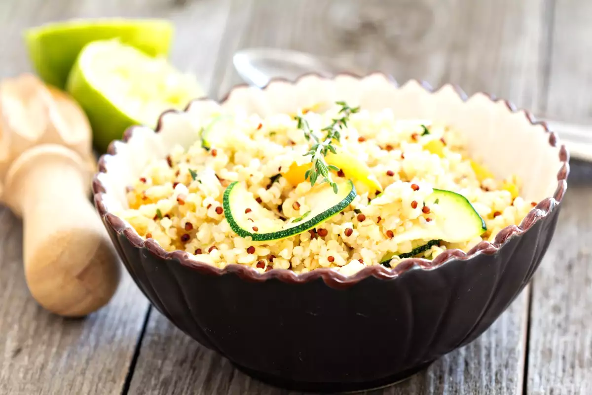 Come far sembrare il riso un piatto estivo? Un semplice trucco cambia tutto