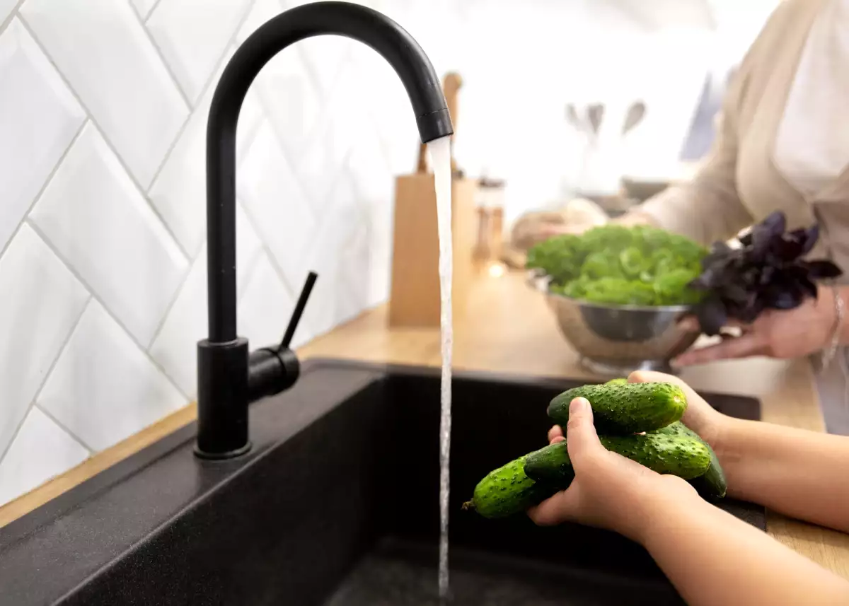 Ogni giorno cucini con il calcare… e non immagini cosa succede ai tuoi cibi!