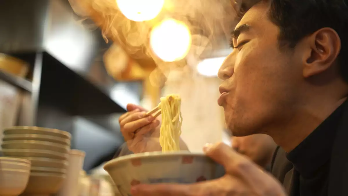 Fare rumore a tavola? In questi paesi è segno di buona educazione