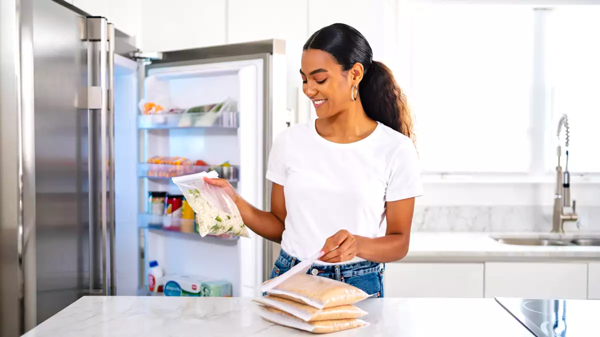 Smettere di congelare così: 9 errori che rovinano il sapore e la consistenza dei cibi