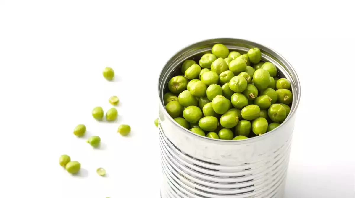 Niente apriscatole, niente panico: questi consigli di sopravvivenza vi salvereranno più di una cena!