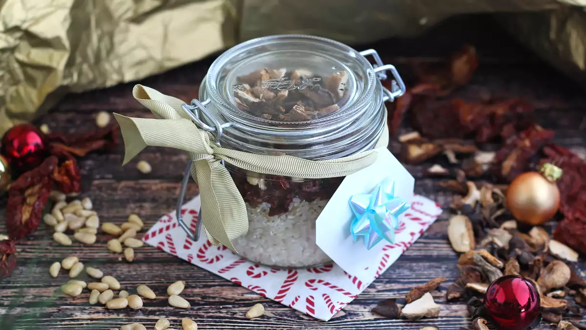 Questo Natale, stupisci tutti con un regalo gastronomico fatto da te: costa poco, vale tantissimo