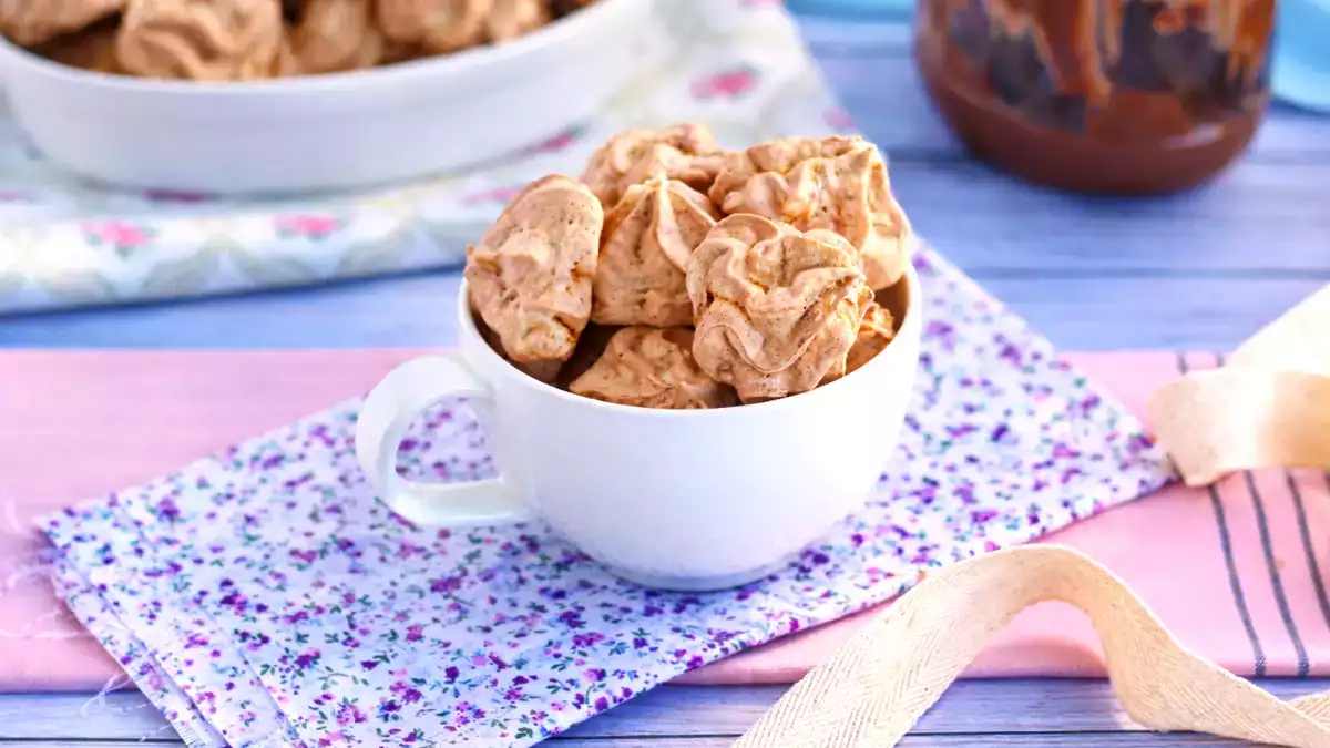 11 dolci irresistibili con crema spalmabile alle nocciole: le ricette facili che sembrano da pasticceria