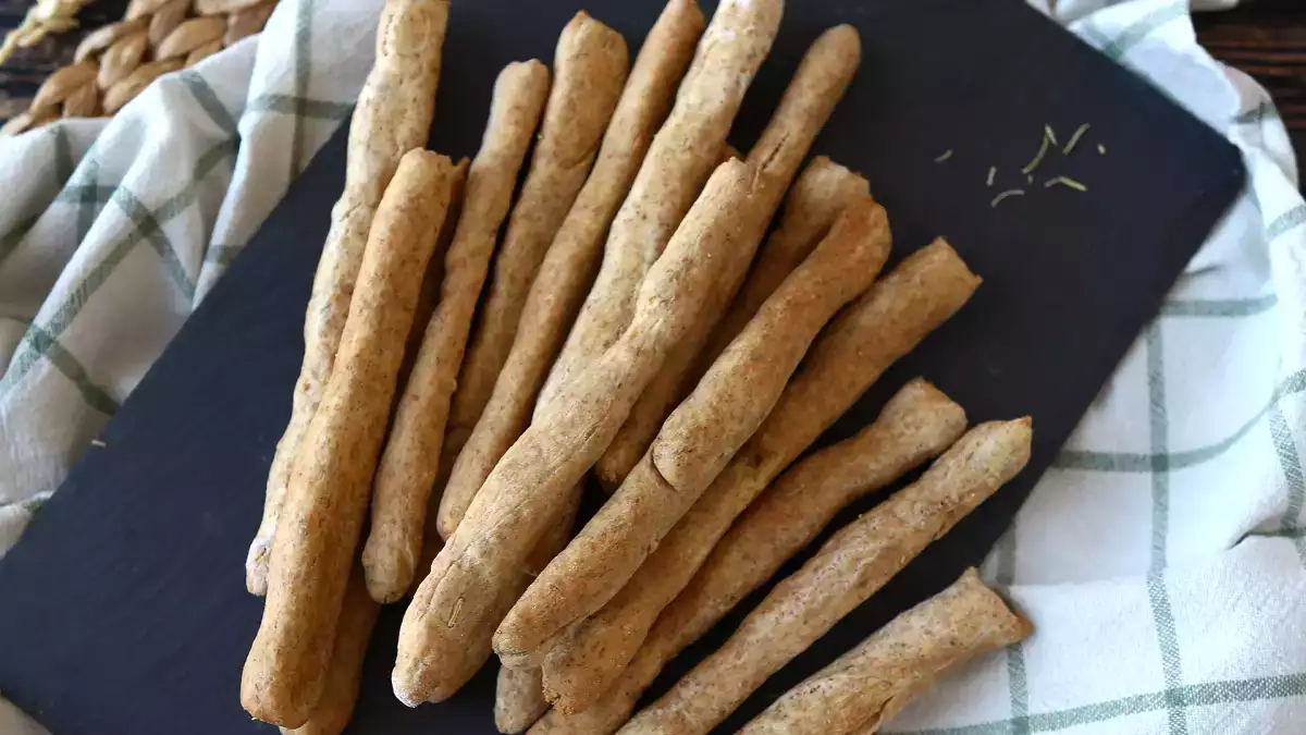 9 idee sfiziose e croccanti da condividere: gli stuzzichini facili che trasformano ogni serata in un piccolo evento