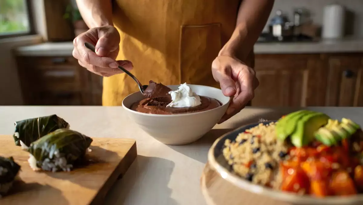Menu vegetariano, 10 giugno: dolmades freschi, buddha bowl nutriente e torta mousse al cioccolato