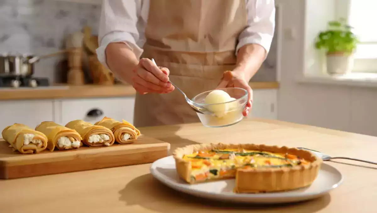 Menu del giorno, 25 giugno: caramelle di pasta fillo, quiche al salmone e sorbetto al limone