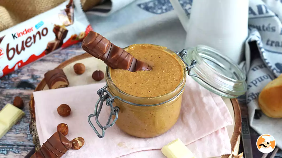 La ricetta per preparare la golosa crema che si trova nei Kinder Bueno