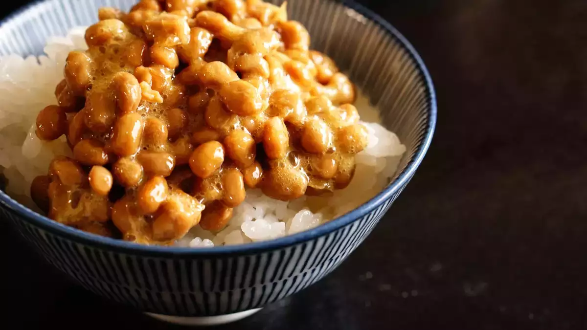 Natto, il cibo giapponese che incuriosisce tutti ma divide già al primo assaggio