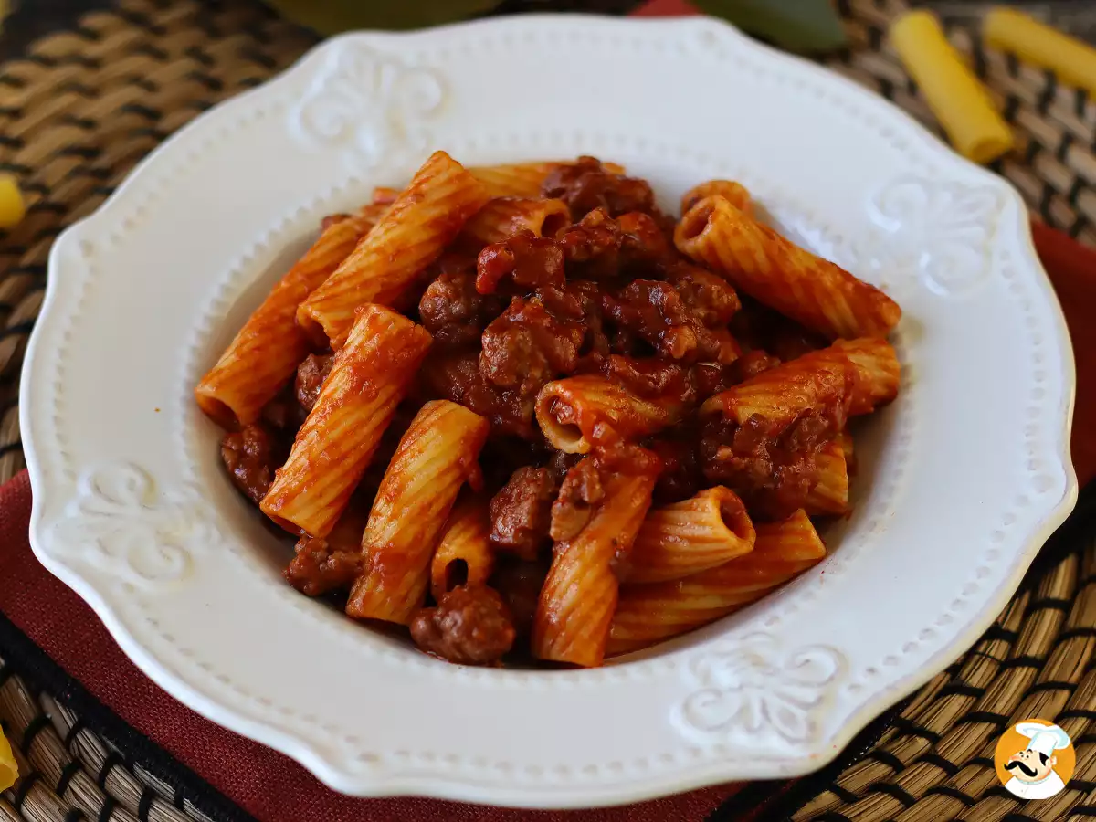 5 primi piatti con la salsiccia per un pranzo della domenica davvero speciale: idee facili, golose e super saporite da portare in tavola