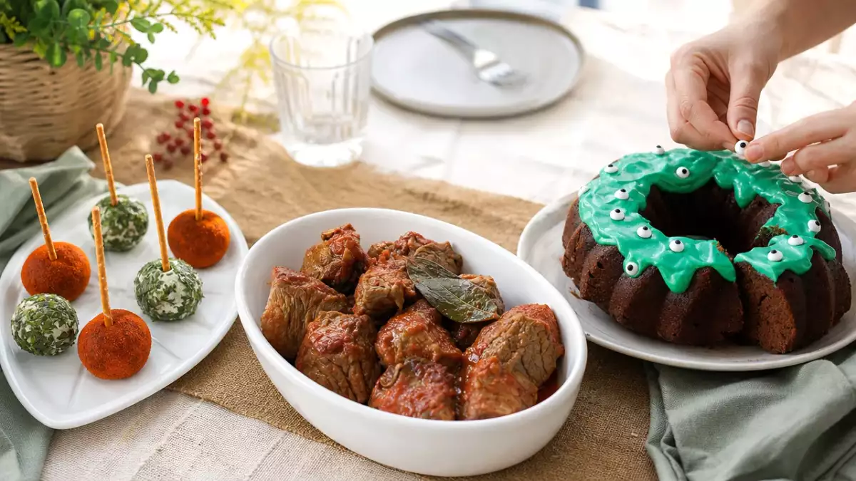 Menu del giorno, 16 ottobre: palline di ricotta salate, spezzatino di vitello all'alloro e bundt cake di Halloween