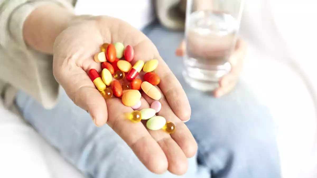 SOS intestino dopo gli antibiotici: ecco come riportare in equilibrio la flora batterica!