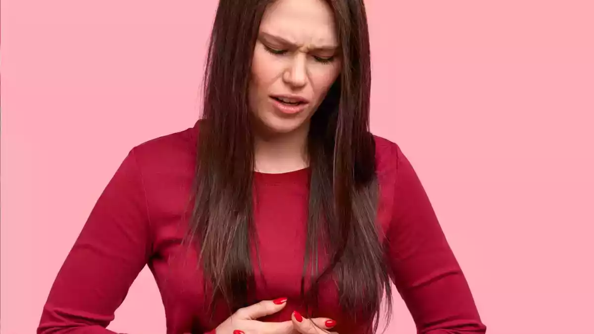 Soffrite di bruciore di stomaco? Scoprite come alleviarlo e quali sono gli alimenti da evitare!