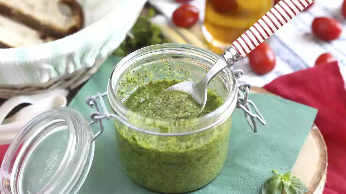 Pesto perfetto: strategie per mantenere il colore vivo e il sapore intenso