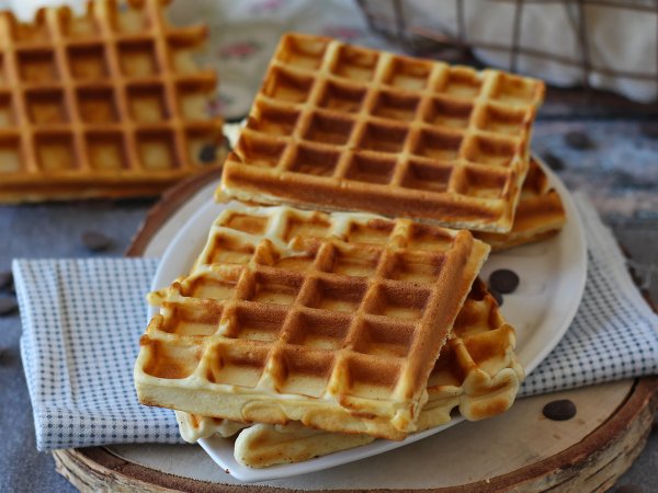 La ricetta dei waffle proteici che renderà irresistibile la vostra colazione