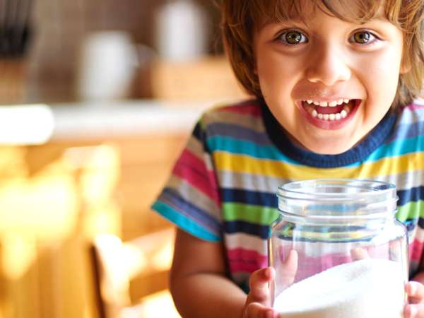 Zucchero e iperattività nei bambini: cosa dice davvero la scienza?
