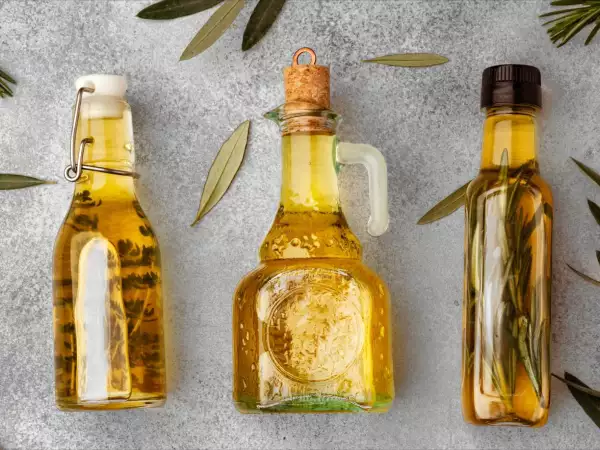 Scoprite cosa succede quando si mescolano le erbe fresche con l'olio d'oliva e si congela il tutto