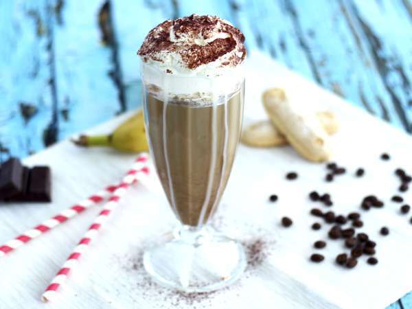 6 frullati e milkshake così freschi che salveranno ogni pomeriggio d’estate