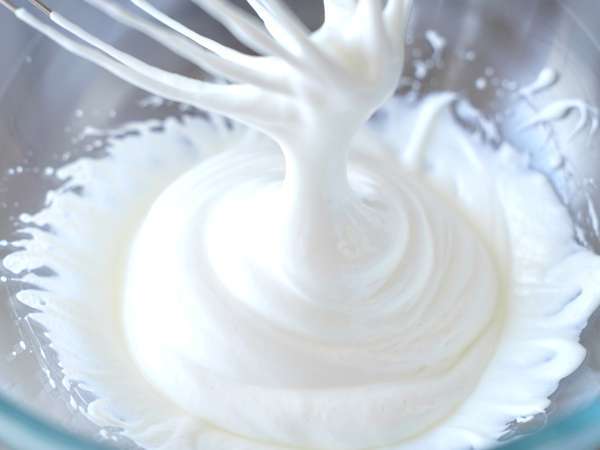 Uova meno fresche? Ecco perché sono perfette da montare!