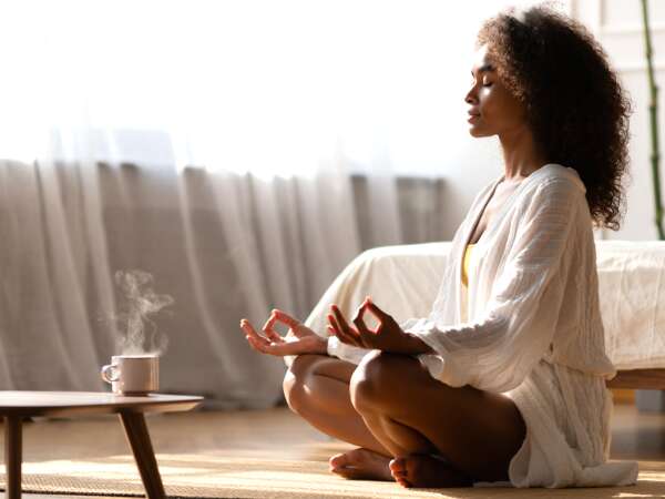 Rituali mattutini estivi: 3 semplici modi per partire con leggerezza