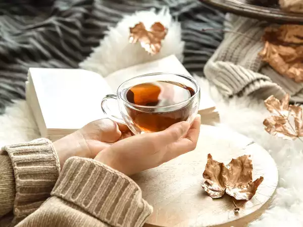 Ansia, stress e notti insonni? Il rimedio naturale potrebbe essere già nella tua tazza