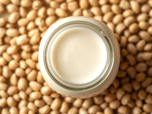 Qual è il latte vegetale più sano? Scopriamolo!