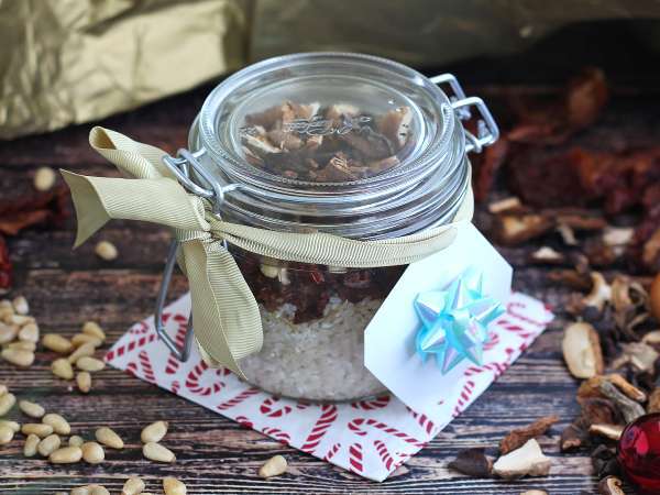 Questo Natale, stupisci tutti con un regalo gastronomico fatto da te: costa poco, vale tantissimo