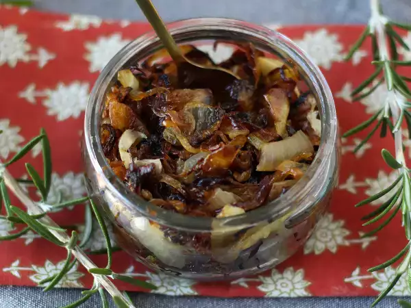 Confit di cipolle: facile, economico e ideali per le Feste