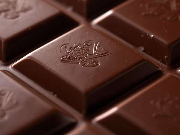 Cioccolato diventato bianco: perché succede e come conservarlo bene