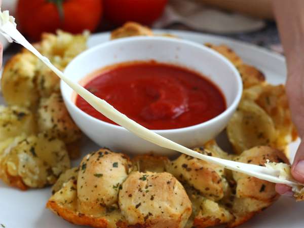 Se ami la pizza, queste 12 ricette creative ti conquisteranno al primo morso