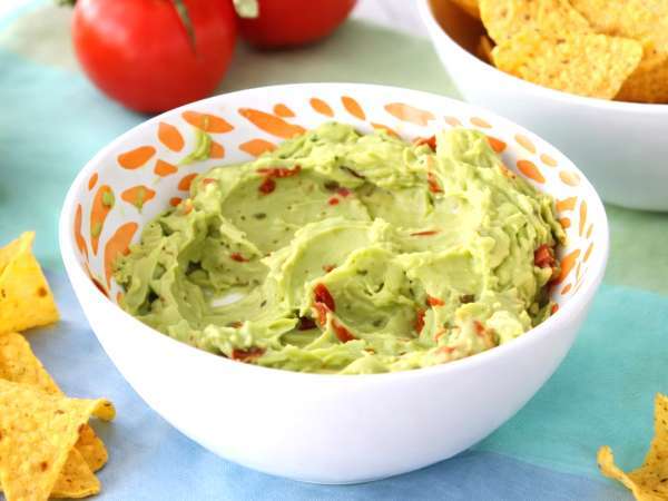 Guacamole perfetto anche il giorno dopo: il trucco semplice per non farlo diventare marrone
